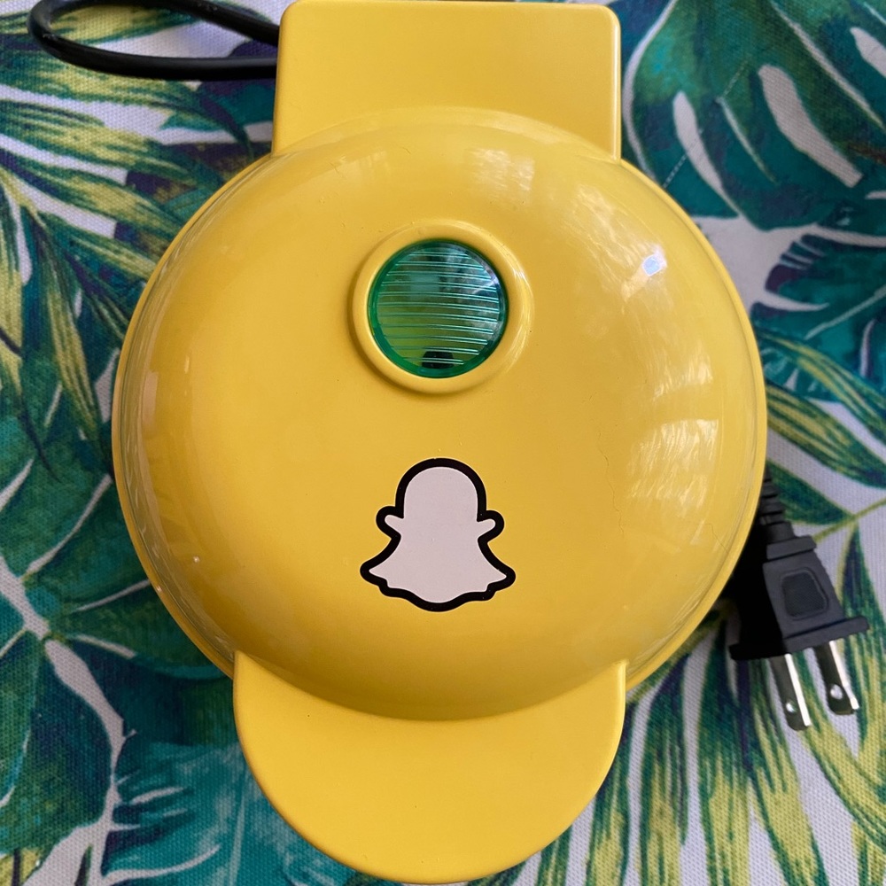 Snapchat Ghost Shaped Mini Waffle Maker